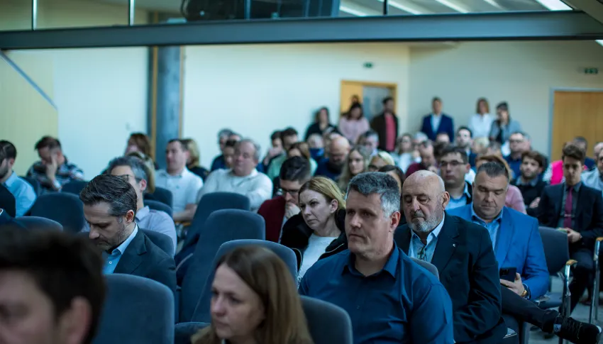 Tájékoztató a Mesterséges Intelligencia használatáról és beszámoló a XIX. Kerületi Tagcsoport tevékenységéről