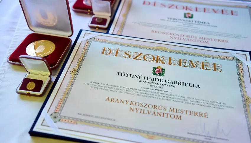 2025-ben is sikeresek voltak a BKIK támogatott mesterképzései, 58-an vették át mesterlevelüket