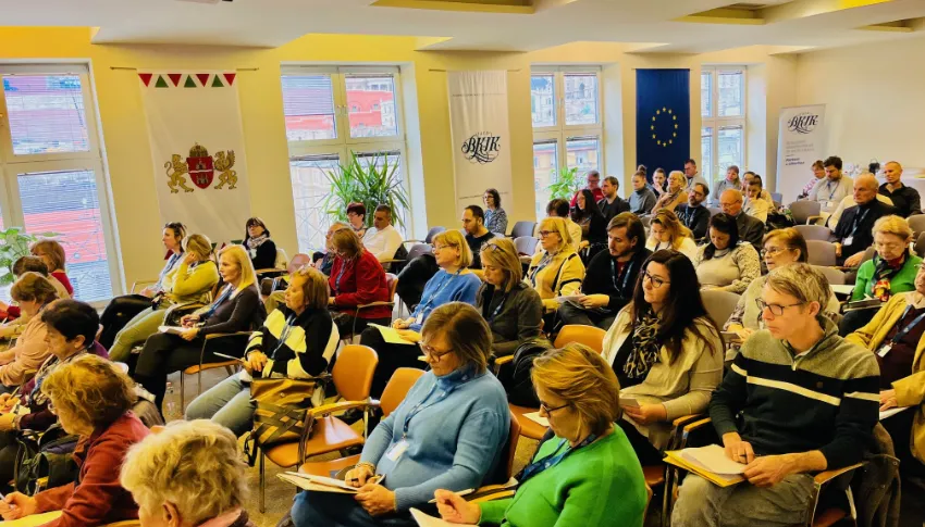 Jelentős érdeklődés mellett zajlott kamaránk ingyenes tájékoztatója a NAV PEI adatszolgáltatás kapcsán.