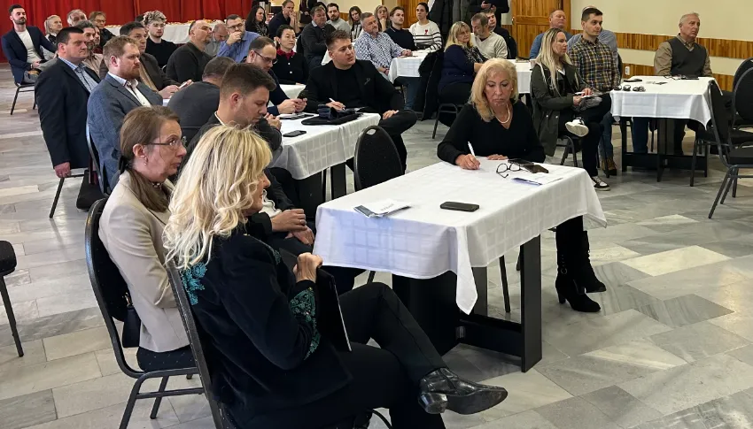 Rákosmente vállalkozói találkoztak, hogy személyesen építhessenek üzleti kapcsolatokat.