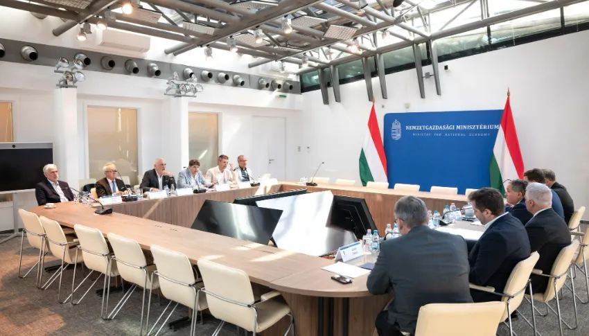 Nagy Elek és Nagy Márton a Kormány–MKIK program végrehajtásáról tárgyalt
