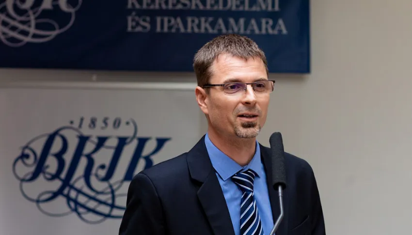 Interjú a szakképzési rendszer előnyeiről és a duális képzésben rejlő lehetőségekről