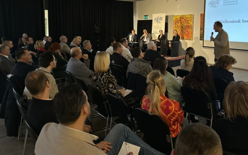 a53b3f75-9310-4d55-b683-27acd92a85a3